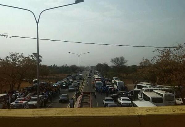 Transportistas se paralizan en el Zulia este #1A (Fotos)