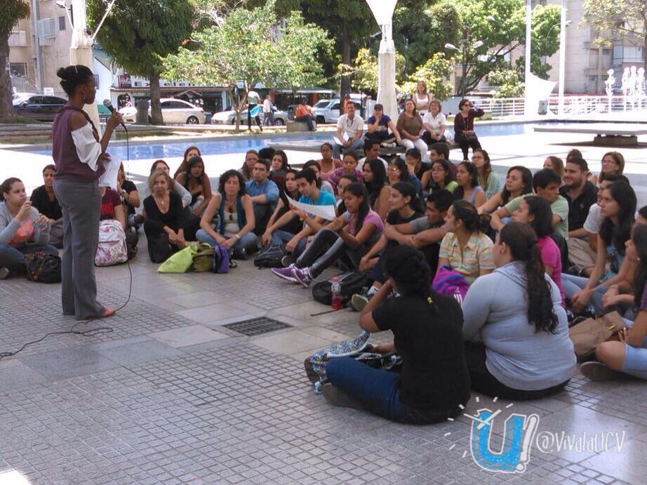 Dictan clase magistral de Bioanálisis en Los Palos Grandes (Foto)