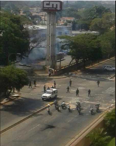 Dos heridos tras enfrentamiento en El Trigal (Fotos)