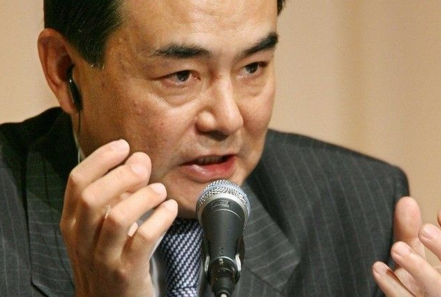 Canciller chino Wang Yi abre en Cuba gira latinoamericana