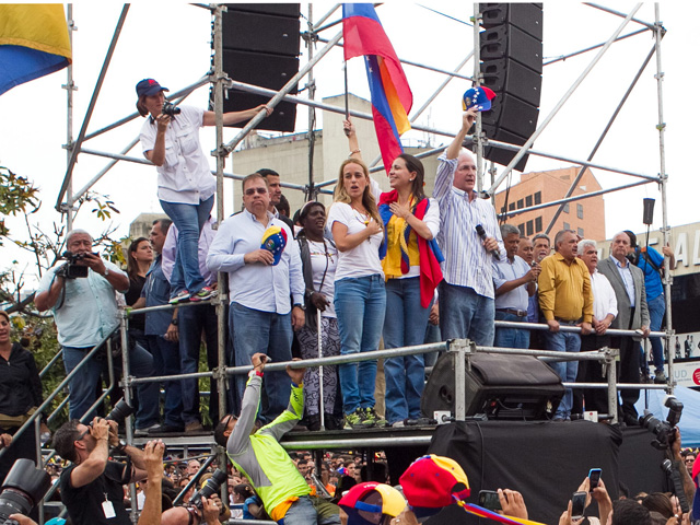 Alcalde Smolansky acompañó a la diputada María Corina Machado