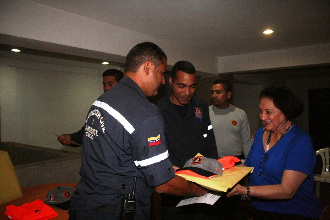 Vecinos de Los Palos Grandes conforman Comités de Actuación ante Emergencia Local