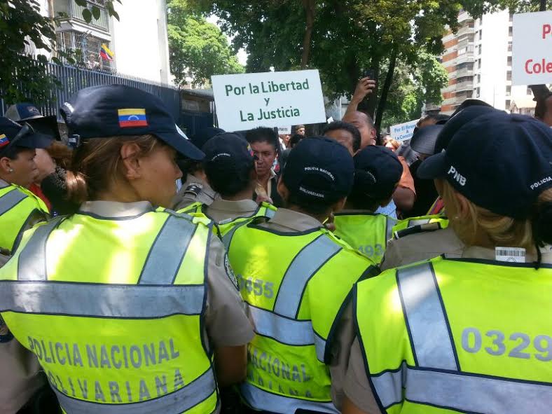 Una comisión de la “Marcha de las Togas” entregará carta en la Fiscalía