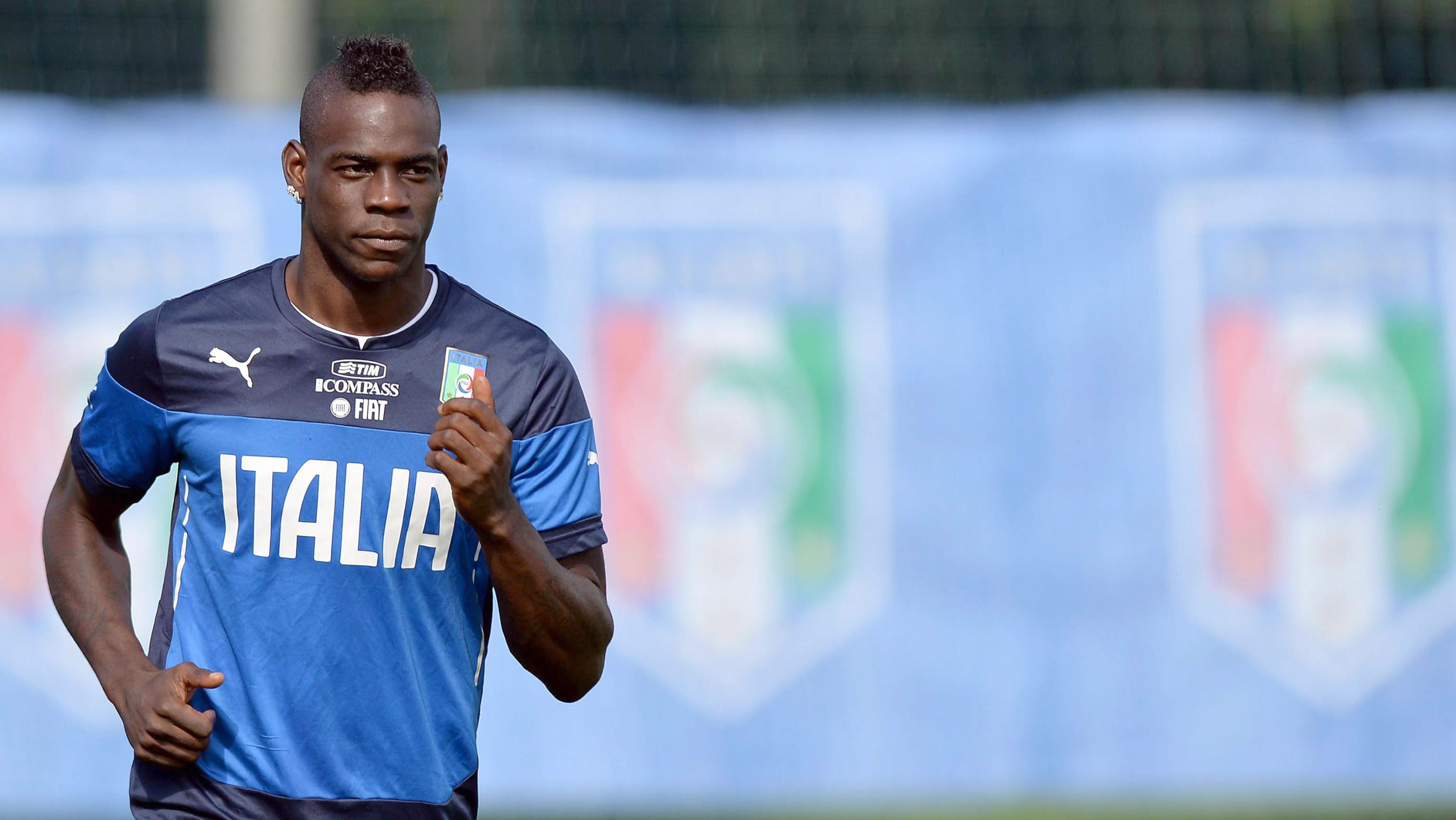 Balotelli se despide del Milan con destino al Liverpool