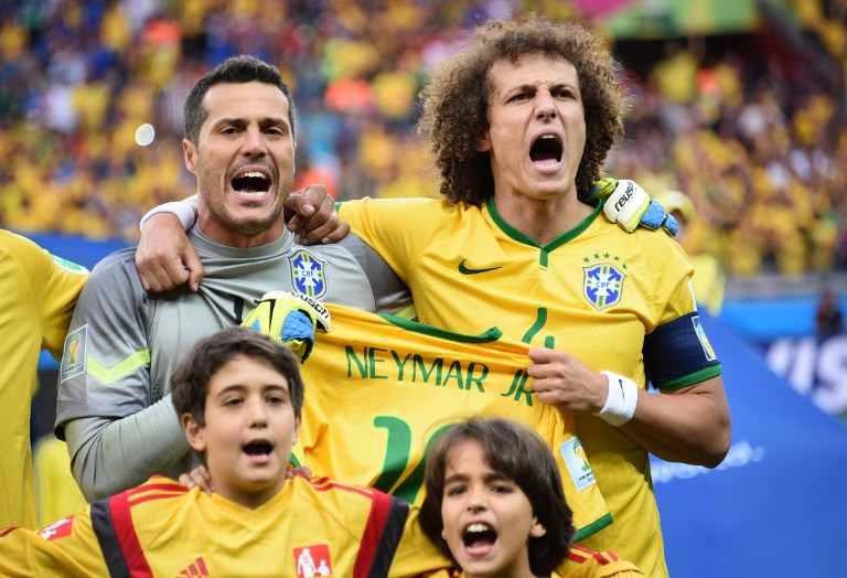 El homenaje a Neymar en pleno Himno Nacional (Fotos)