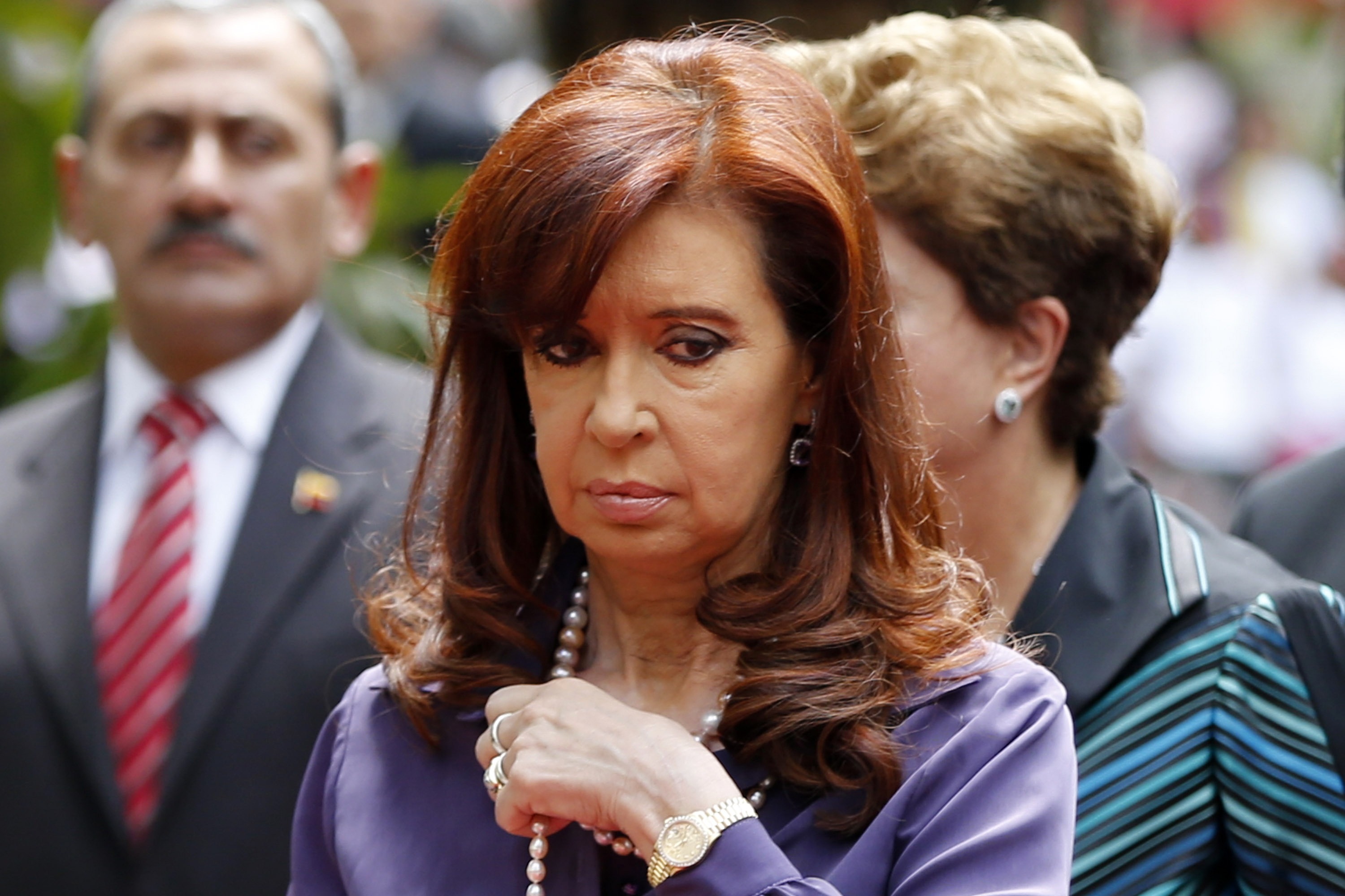 Investigan a Cristina Kirchner por encubrimiento de atentado a centro judío denunciado por Nisman