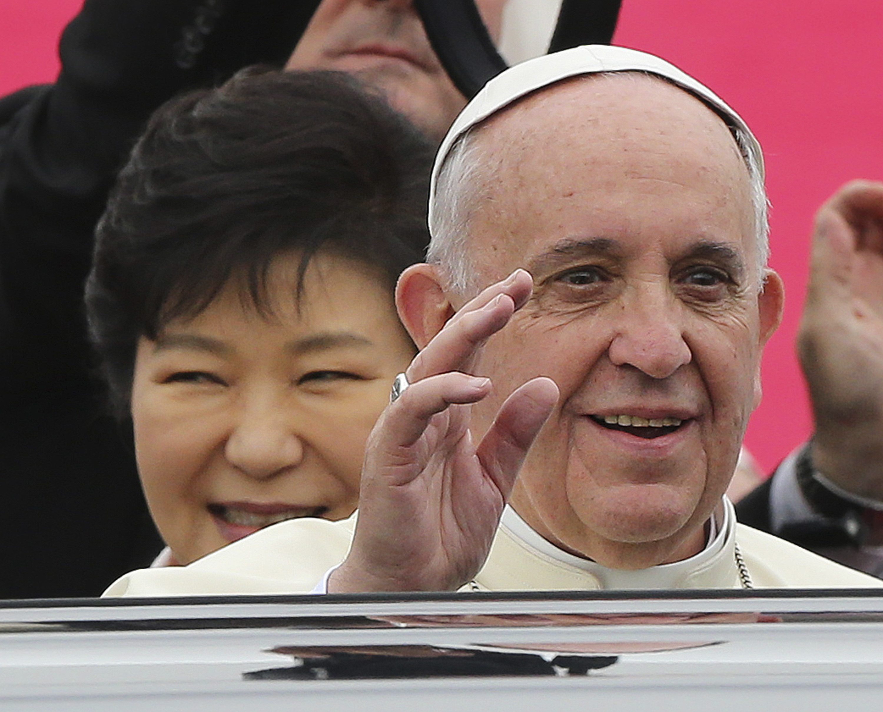 El papa Francisco insta al diálogo entre las dos Coreas