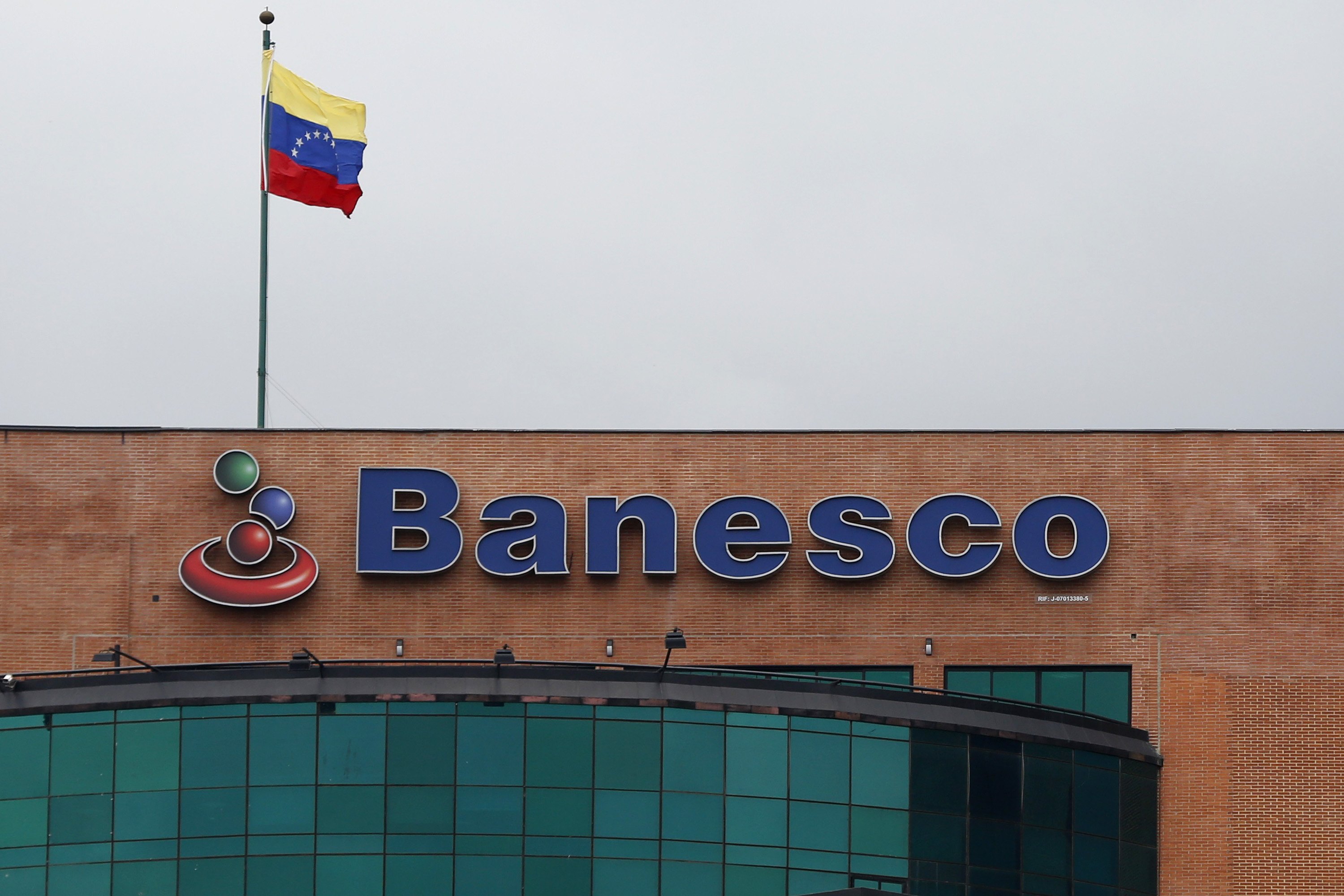 Banesco bautizará el libro “70 años de crónicas en Venezuela”