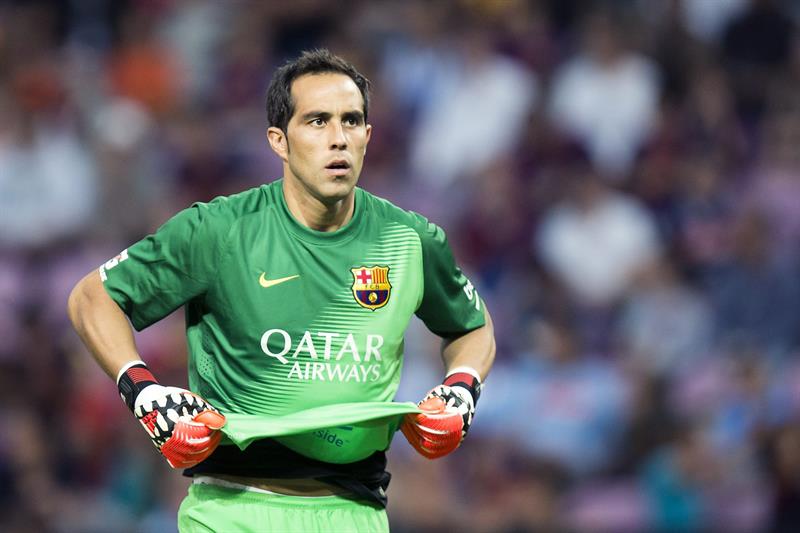 Bravo se estrena con el pie izquierdo con el Barcelona (Video)