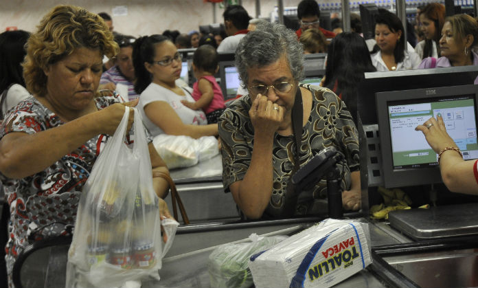 Oficializan Sistema Centralizado para Compras Públicas