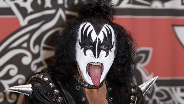 Gene Simmons y su polémica declaración sobre los depresivos (días antes de la muerte de Robin Williams): ¡Qué se maten!