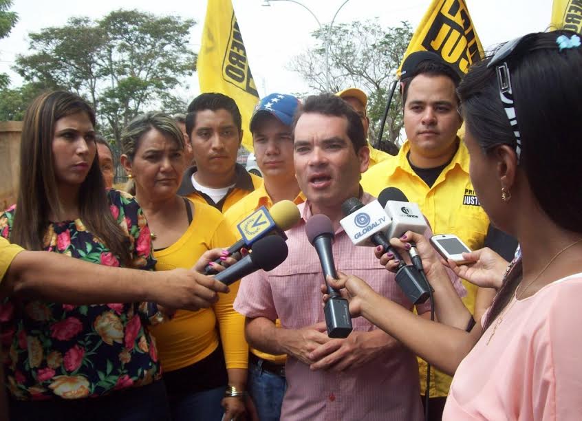 Tomás Guanipa: Cazahuellas es una medida inconstitucional y humillante para el pueblo