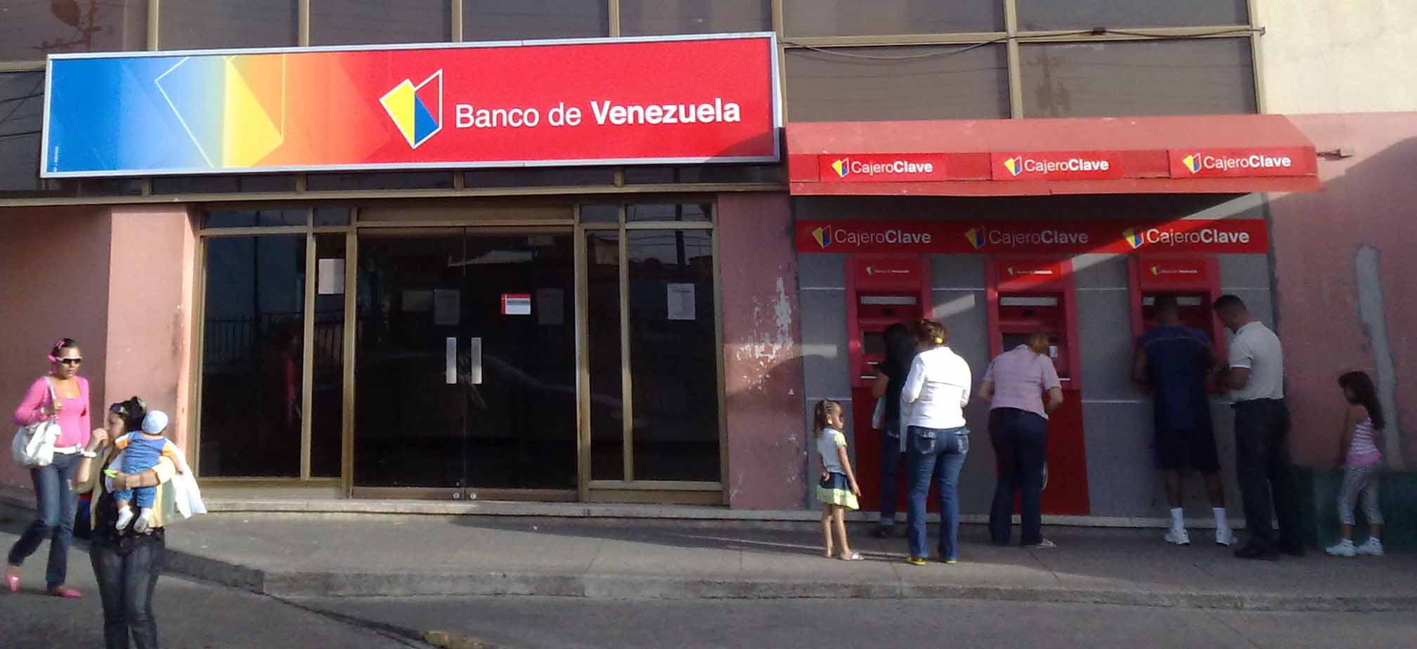 Este lunes 18 de agosto será feriado bancario