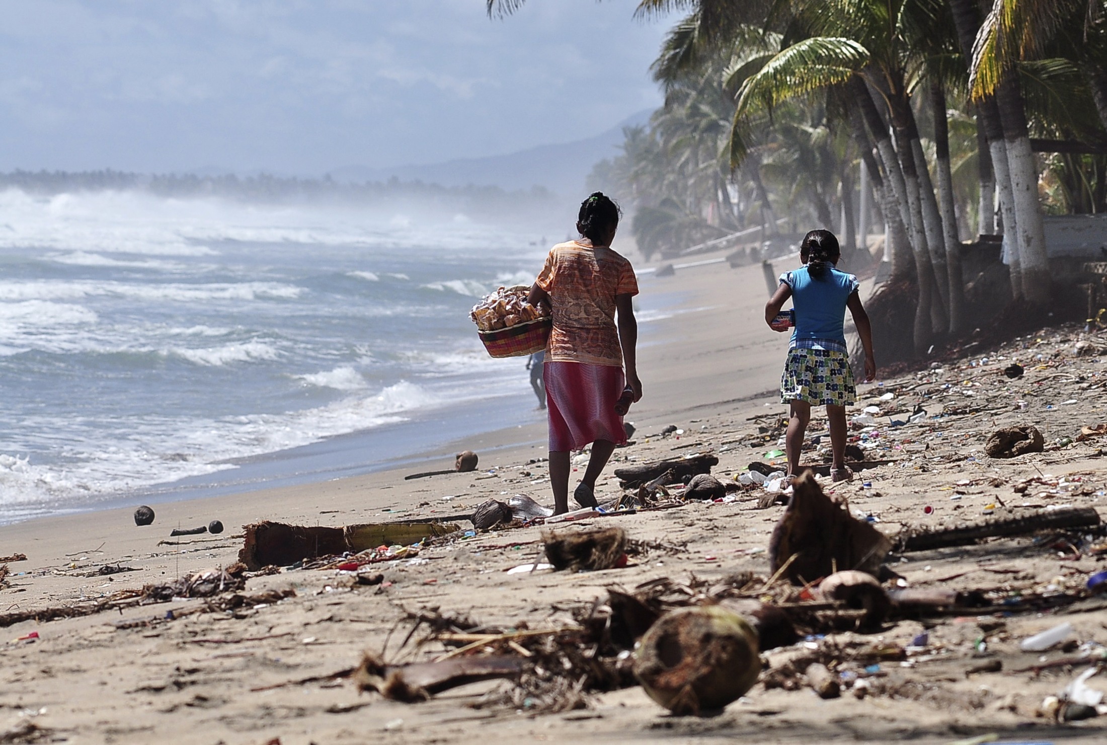 Caos en México tras huracán Odile