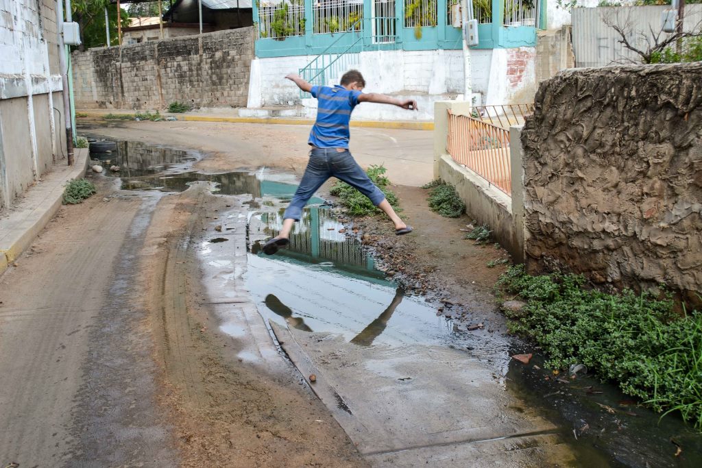 Exigen fumigación en sector Cristo de Aranza de Maracaibo (Fotos)