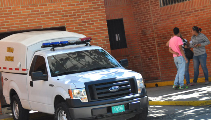 Lo matan de un disparo en la cabeza tras resistirse al robo de su vehículo