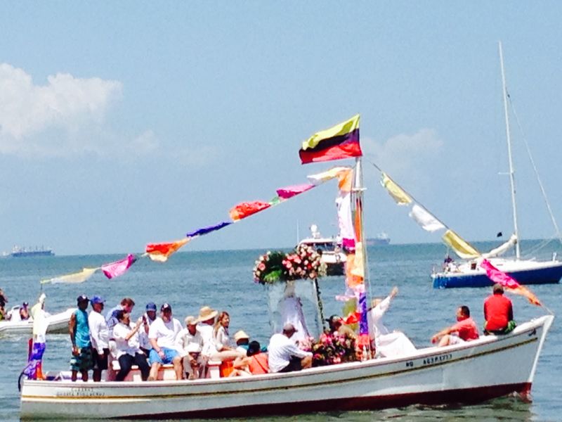 Así fue la misa y paseo de la #VirgenDelValle en Lechería (Fotos)