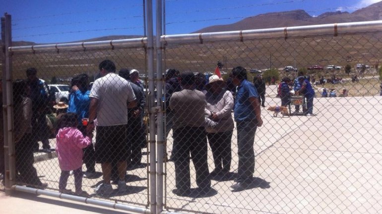 Ocho estudiantes mueren ahogados en caudaloso río boliviano