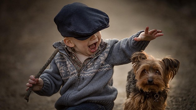 Padre crea retratos impresionantes de un hijo que estuvo a punto de perder