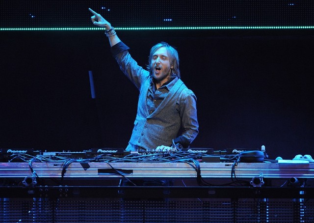 ¿PDVSA patrocina a David Guetta o se burla de Pastor?