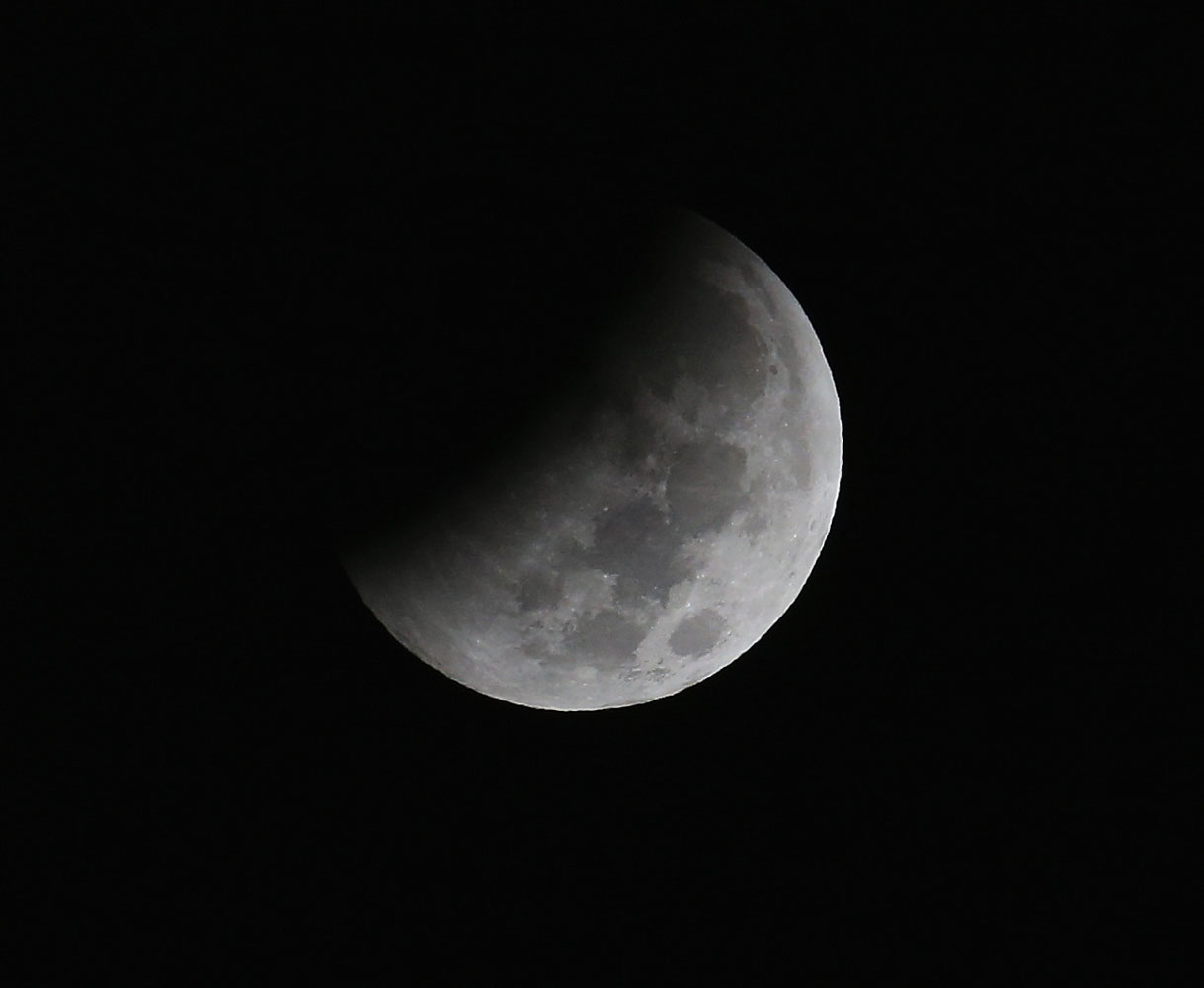 ¿Recuerdas la luna roja? Estos son todos los eclipses que ocurrirán en 2015