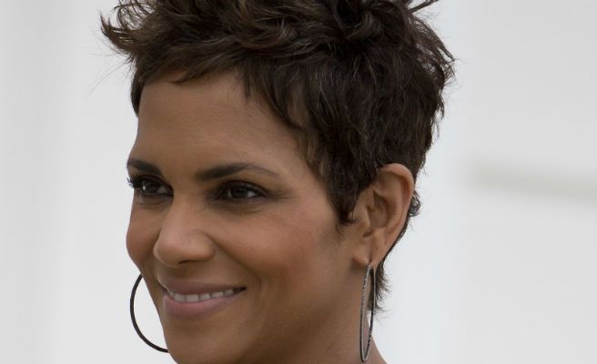 A Halle Berry se le nota que sigue estando CHOCO BUENOTA (+UUUUFFFF)