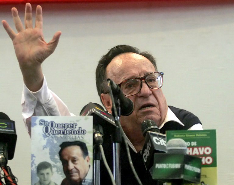 El secretario de la Unasur dice que Chespirito fue inspiración para políticos