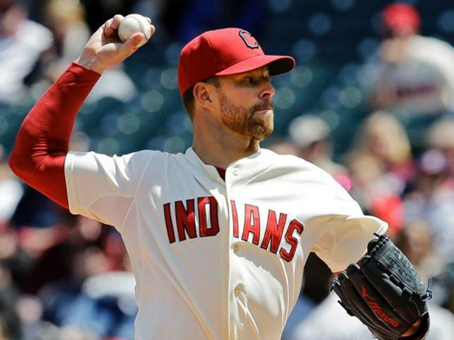 Cory Kluber le arrebata el Cy Young a Félix Hernández en la Americana