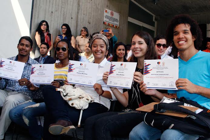 Alcaldía de Chacao reconoció la labor de 120 líderes de organizaciones vecinales