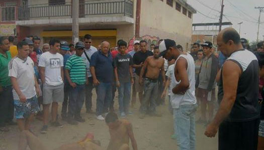 Habitantes de La Isabelica tomaron justicia contra tres delincuentes