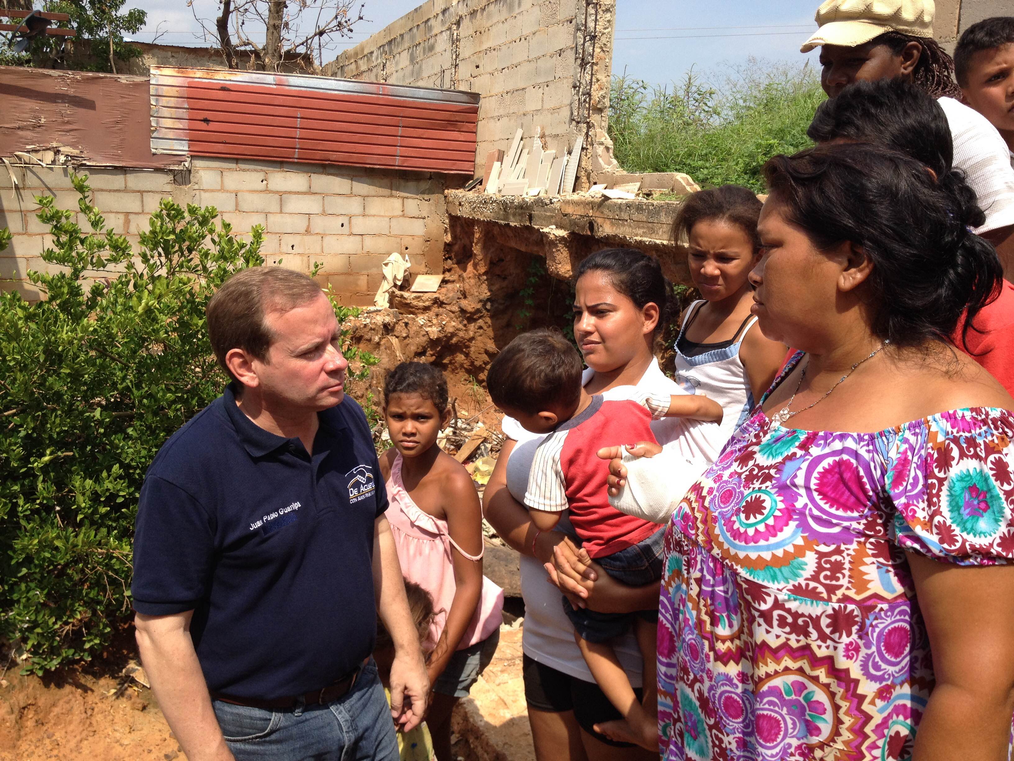 Vecinos de Girardot denuncian obstrucción de drenaje e inundación de sus casas