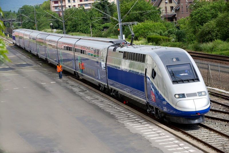 Evacuan tren en Francia por sirio que se autoproclama “terrorista”