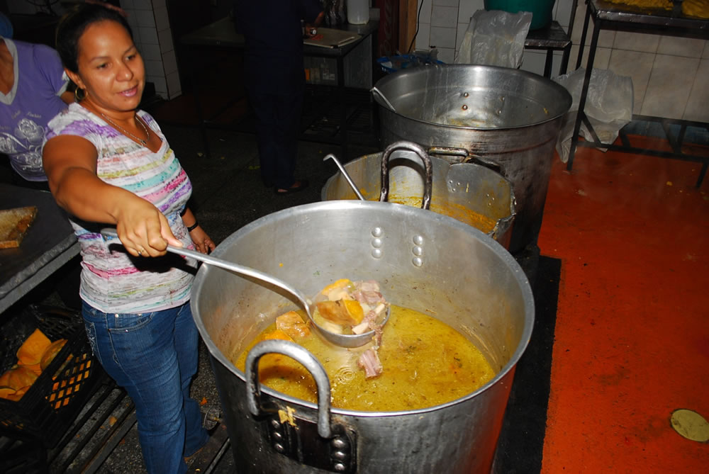 Un plato de sopa debe costar 200 bolívares