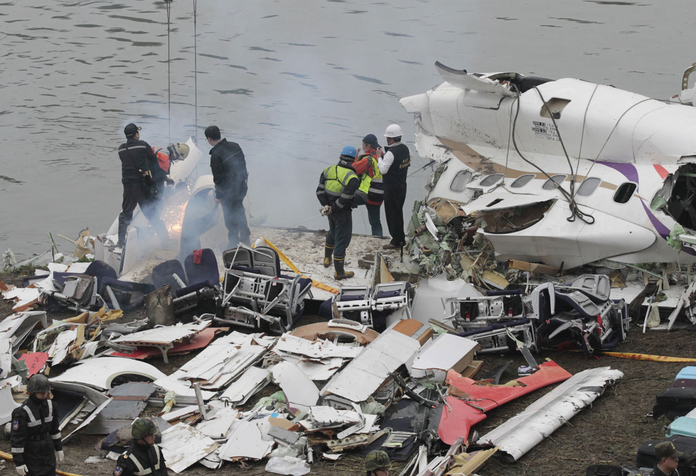 “Mayday, mayday, desperfecto en un motor”, dijo piloto antes que el avión cayera al río