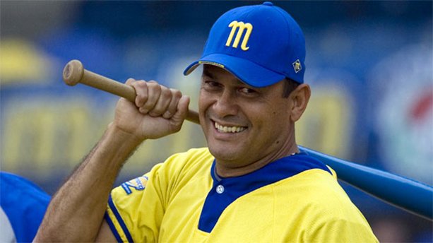 Carlos García seguirá al frente de Navegantes del Magallanes