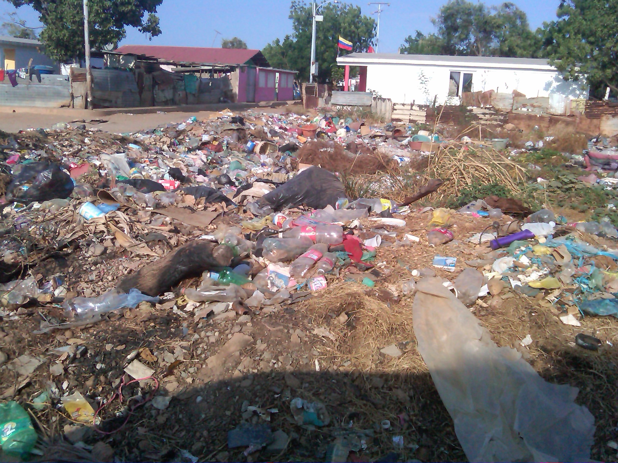 Guanipa: Barrio el Cacique II de Santa Rita es ejemplo de abandono y desidia