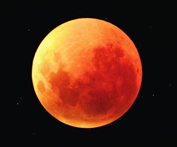 Eclipse y grandes mareas, un espectáculo lunar