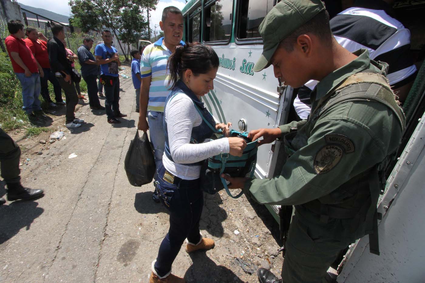 Militarizan Ciudad Bolívar ante posible visita de Maduro #6Mar