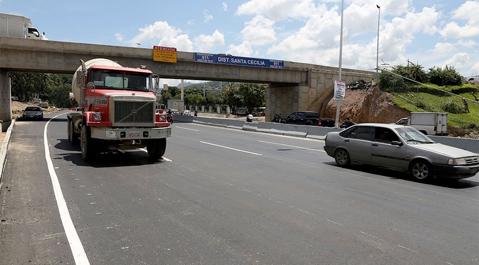 Polimiranda rescata a pareja que fue secuestrada en Parque Caiza