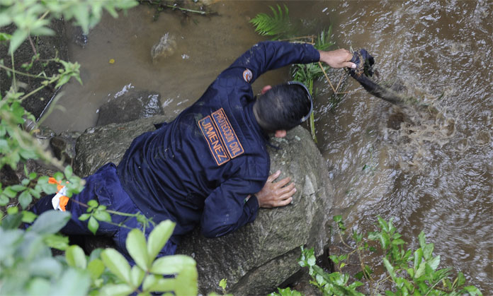 Familiares de desaparecidos por crecida de río tienen esperanzas (Fotos)