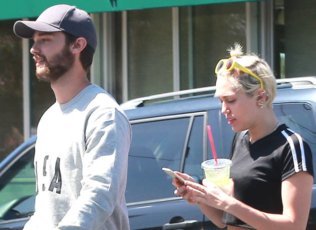 ¿Miley Cyrus y Patrick Schwarzenegger terminaron su noviazgo?