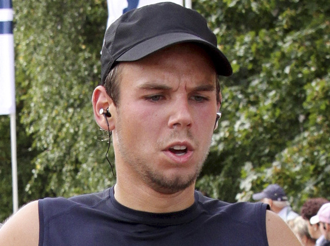 Un médico recomendó internar a piloto de Germanwings diez días antes del accidente