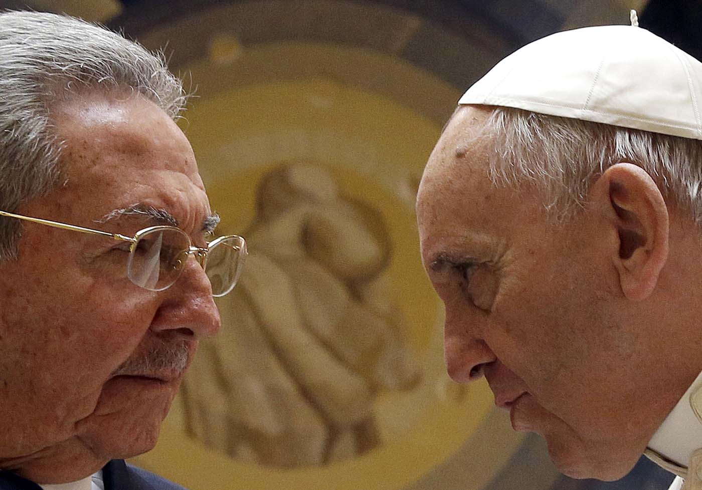 Cuba indulta 787 presos por llamado papal