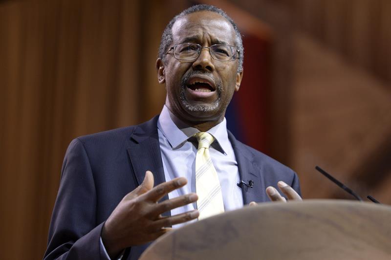 Renuncian jefe campaña y 20 asesores de aspirante a la Casa Blanca Ben Carson