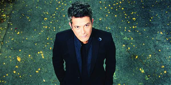 Alejandro Sanz llama “canalla” a quien ve maltrato y no hace nada