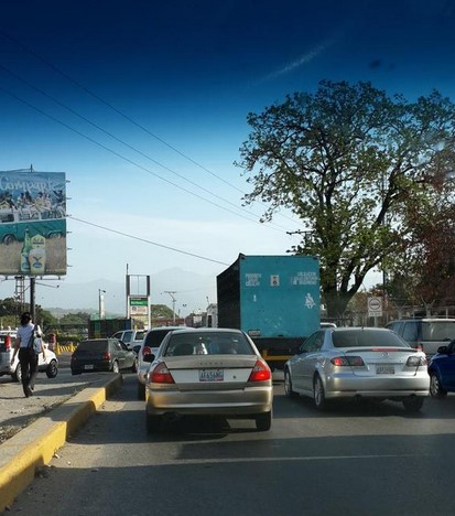 Cola en La Encrucijada por accidente (Foto)