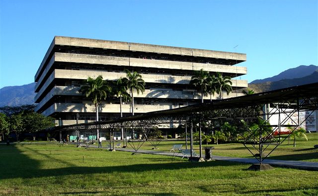 Rectora de la Universidad de Carabobo suspende actividades tras asesinato