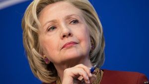 Hillary Clinton arremete en Twitter contra las ideas “retrógradas” de Donald Trump