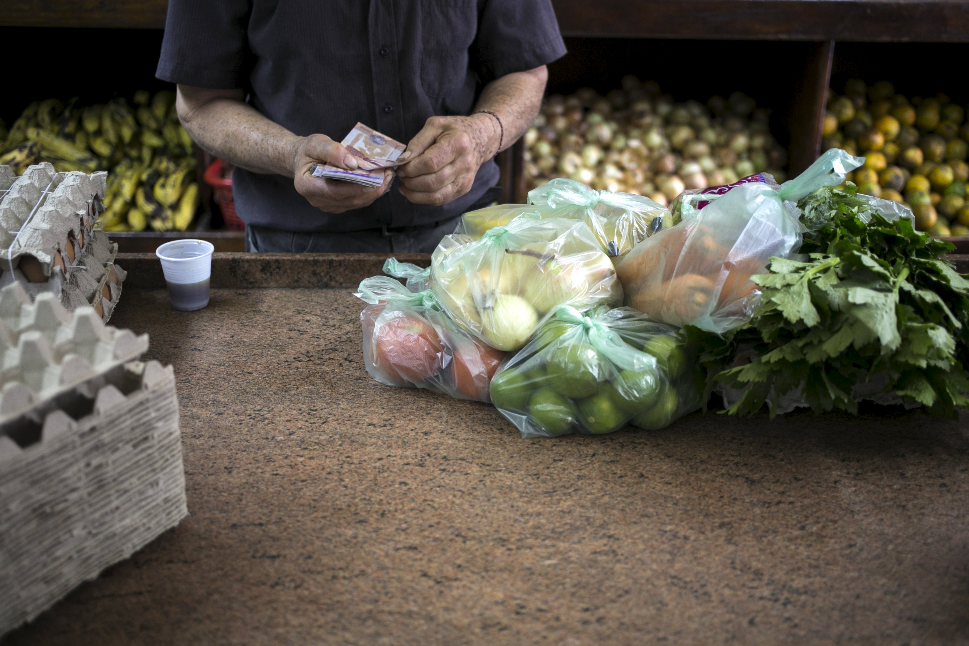 Canasta Básica Familiar en ascenso indetenible: Más de 280% en un año