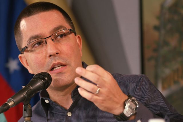 Arreaza: Pueblo wayúu tiene libre tránsito en la frontera sin productos para la reventa